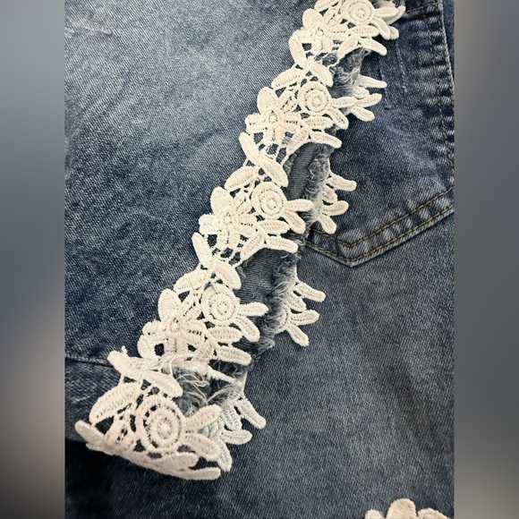 Up-Cycled Blue Denim and White Jean Shorts with Lacy Trimmed Frayed Hem - Picture 3 of 7